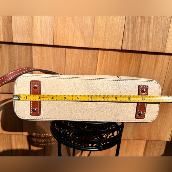 Dooney & Bourke 
Pebble Grain Lexington Tote Bag - Picture 5 of 11